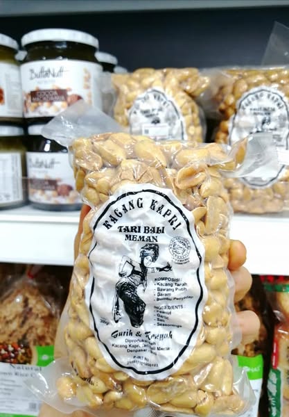 Kacang Kapri Tari Bali Meman / Bali Garlic Peanut / Garlic Roasted Peanut 300g a bundle of 2 for $15