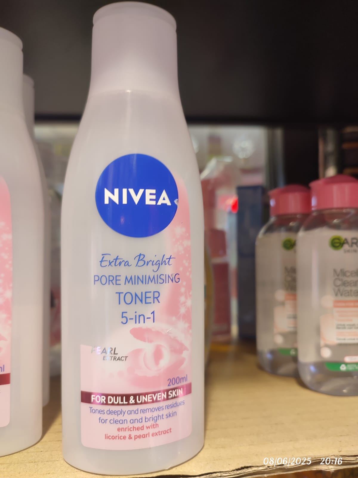 Nivea Extra Bright Pore Minimising 5in1 Toner 200ml