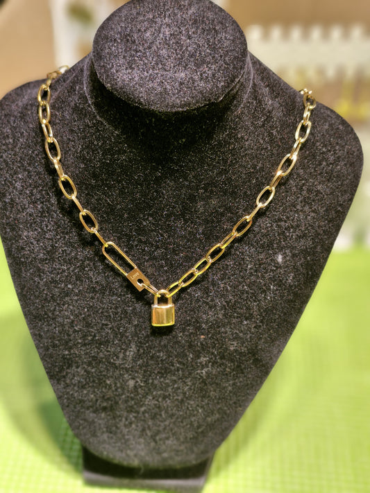 Locked in Love – Gold Padlock Pendant Necklace 14 Karat Thailand Gold-Filipino Favorite